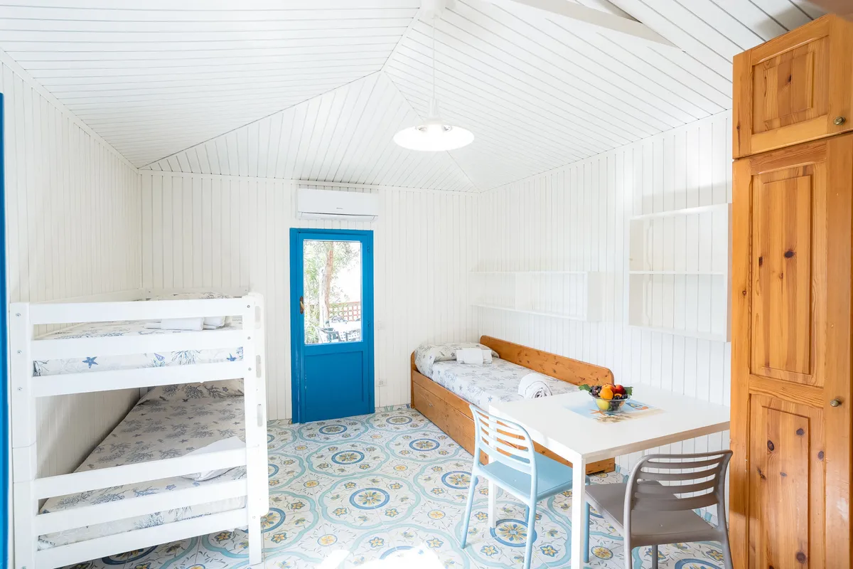 Two-bedroom bungalow for 6 guests